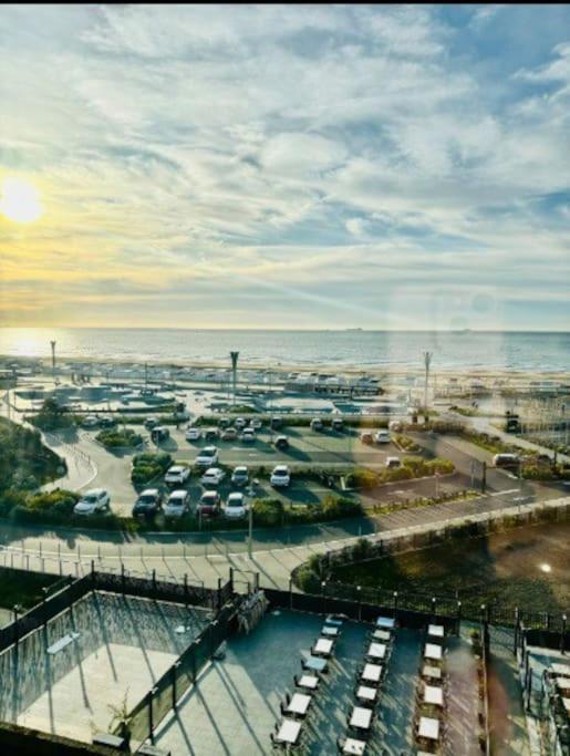 Studio-Calais Plage-Front De Mer Екстер'єр фото